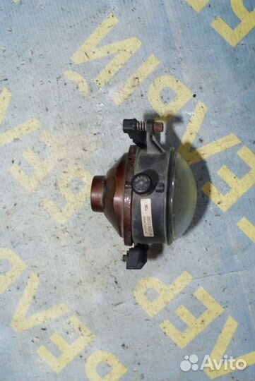 Фара противотуманная Ford Focus 2