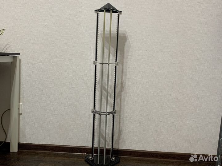 Подставка для дисков