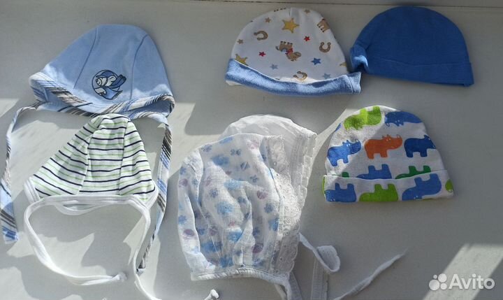 Шапочки и чепчики для новорожденного