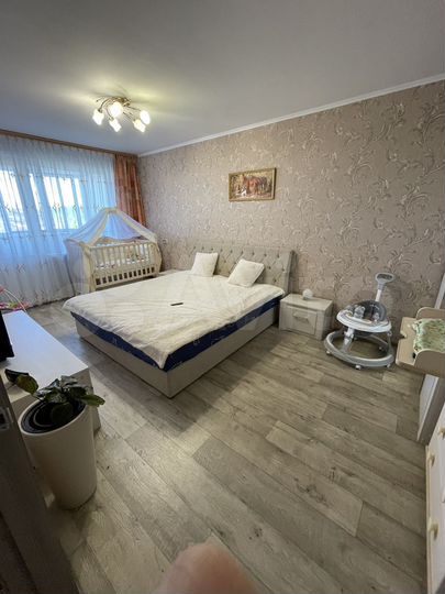 2-к. квартира, 52 м², 10/10 эт.