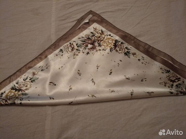 Шарфы платки палантины