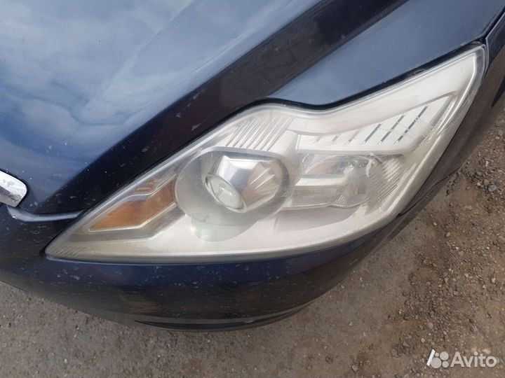 Ксенонавые фары форд фокус2