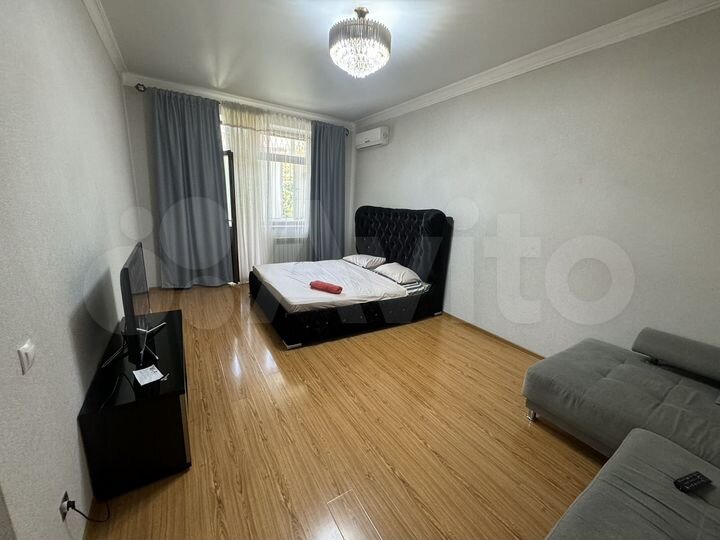 1-к. квартира, 50 м², 1/6 эт.