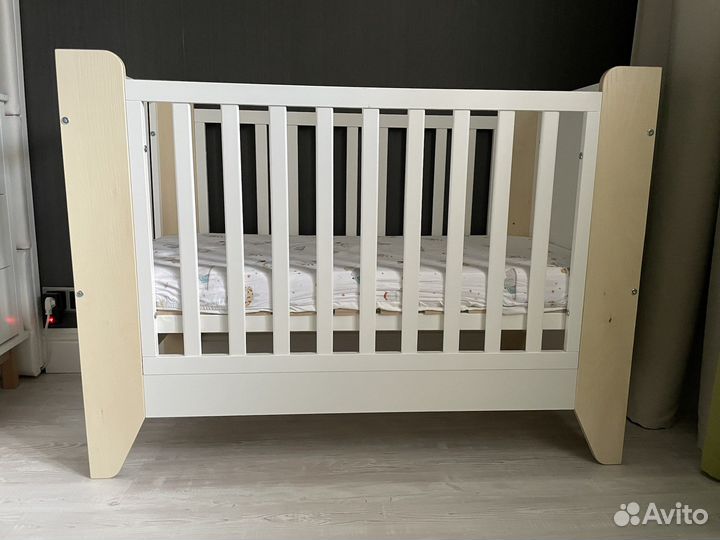 Детская кроватка от 0 до 3 х лет