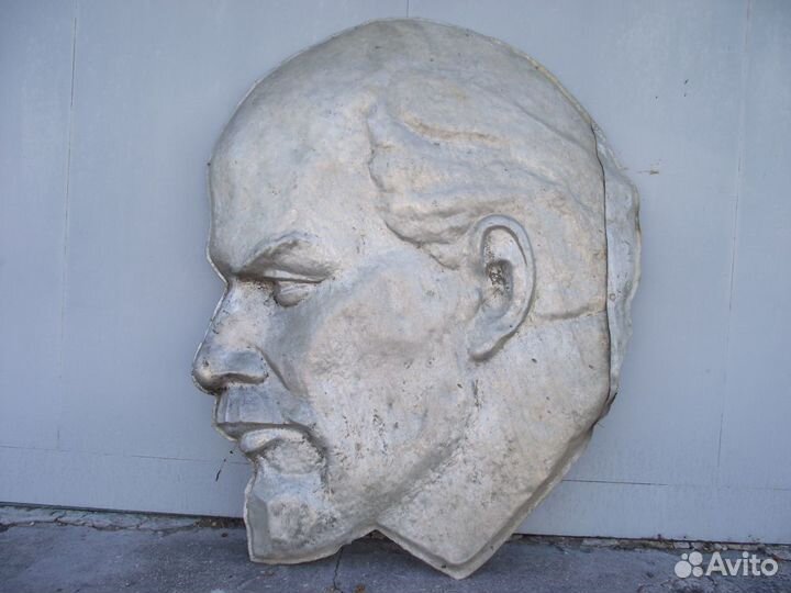 Огромный Портрет Ленина