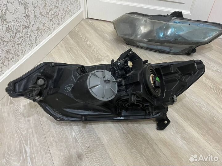 Фары для Honda Insight ZE2 (парно/штучно)