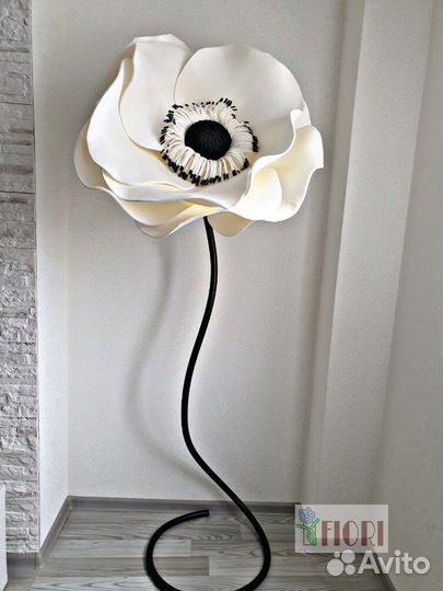 Большая анемона