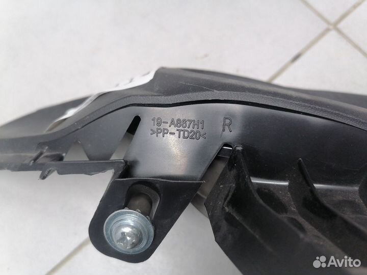 Фара противотуманная правая Mazda 3 BK 2002-2009