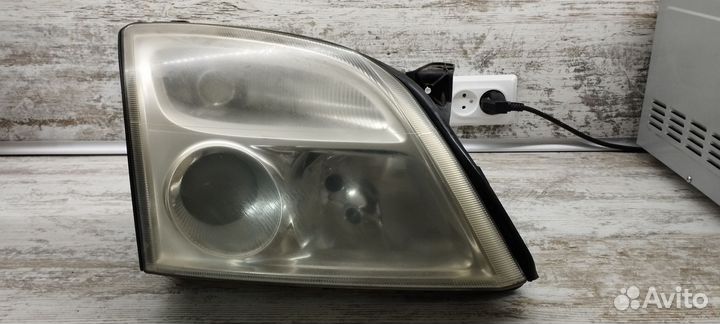 Фары opel vectra c(цена за 2шт) или по одной