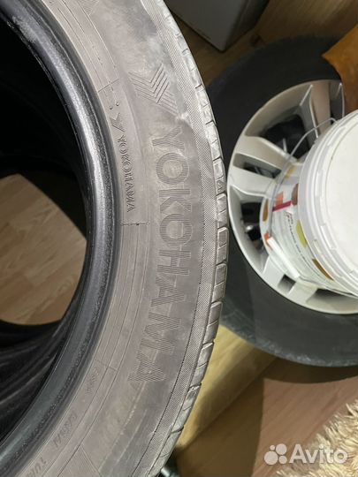 Yokohama Radial S301 215/55 R17 94V