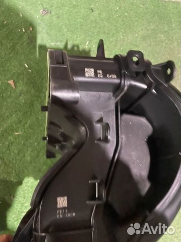 Впускной коллектор Мазда 3 бм