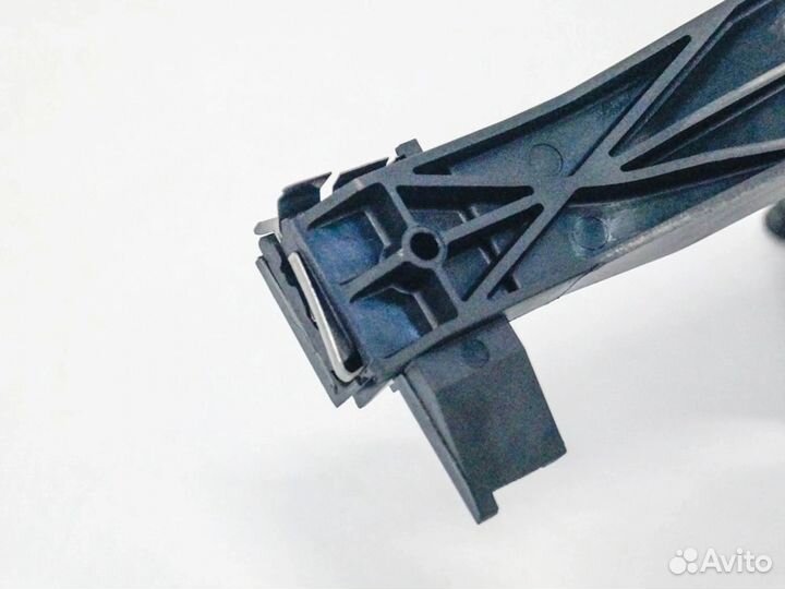 Моторчик заднего дворника 390450120390205011 Opel Corsa E При звонке назовите, пожалуйста, этот арти