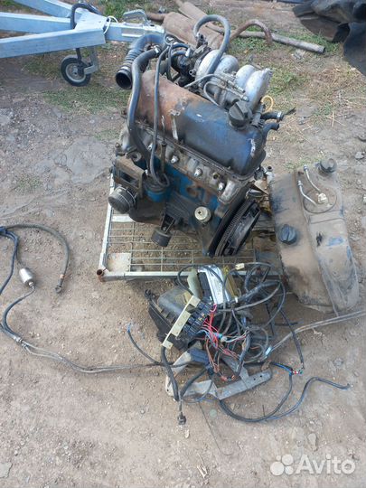 Двигатель 2106