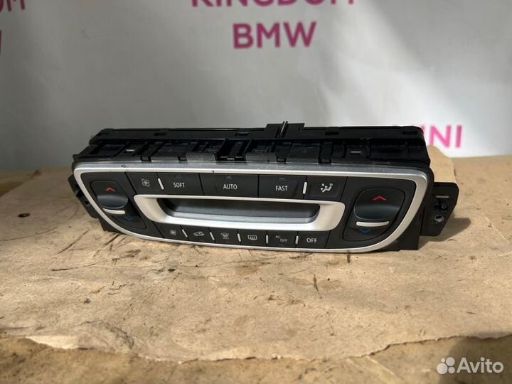 Панель управления кондиционером Renault Megane III