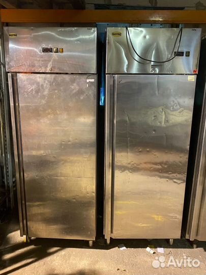 Холодильник из нержавеющей стали