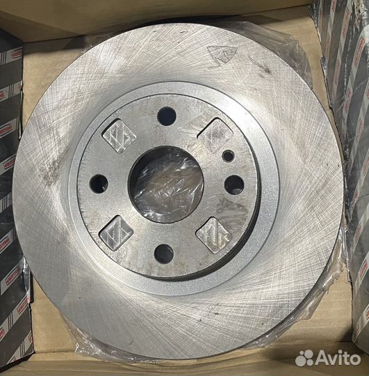 Тормозной диск передний Мазда 323 BJ