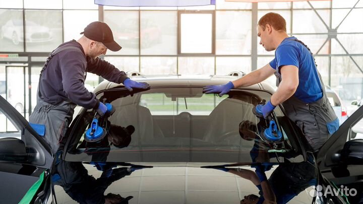 Лобовое стекло range rover sport оригинал OEM