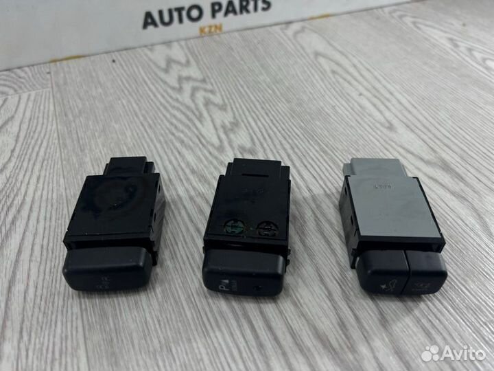 Кнопка Mitsubishi Asx 2.0 4B11