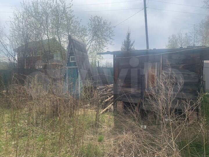 Дача 20 м² на участке 8,5 сот.