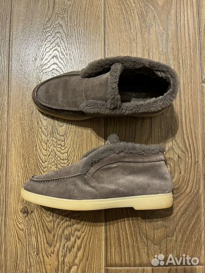 Замшевые ботинки santoni