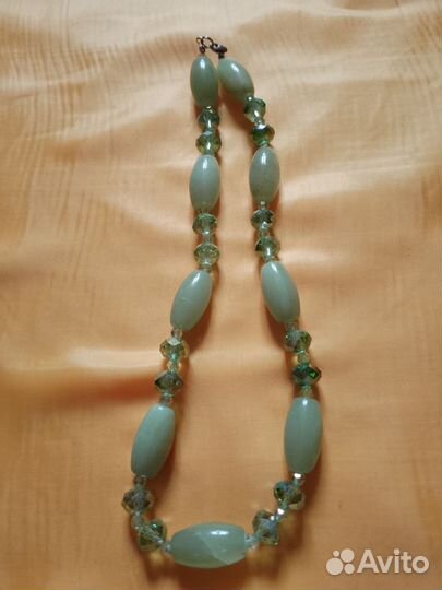 Бусы нефрит 2