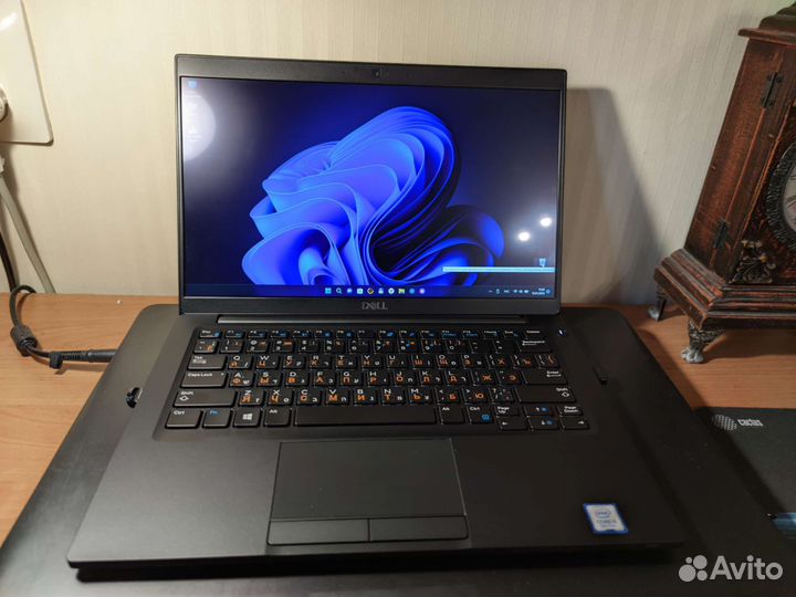 Dell Latitude7390 i5 8gb 256gb FullHD