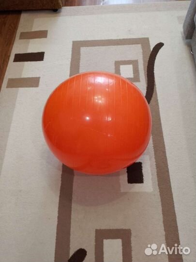 Мяч гимнастический