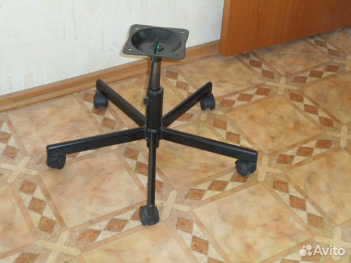 Крестовина для компьютерного кресла