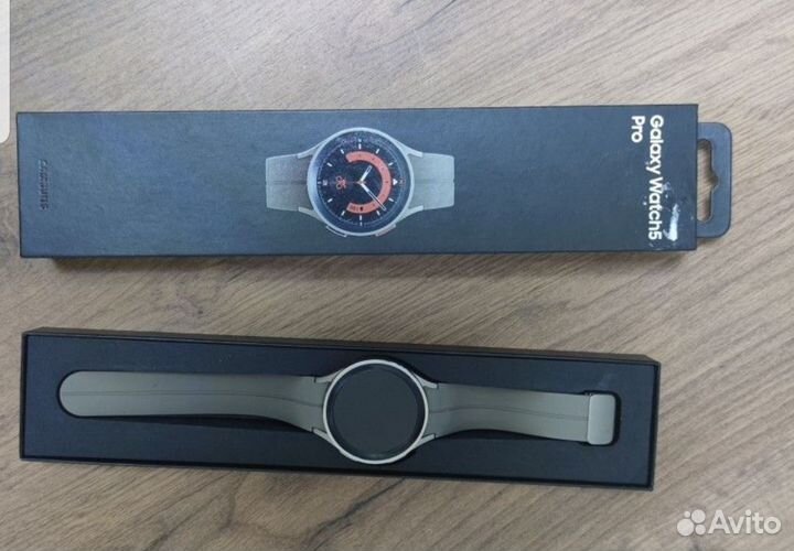 Смарт-часы Samsung Galaxy Watch 5 Pro Grey серые
