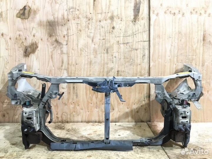 Рамка радиатора Toyota Mark Ii Qualis MCV21W 2mzfe