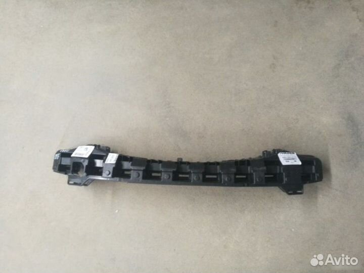 Абсорбер бампера передний Kia Rio 2015