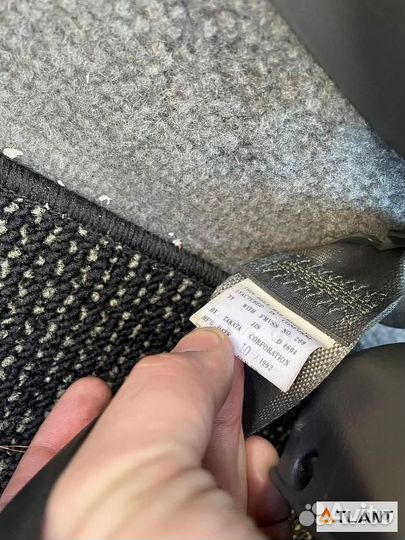 Крыло переднее левое mitsubishi libero