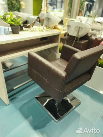 Парикмахерское кресло quanto