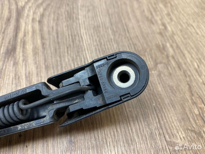 Поводок дворника / дворник багажника Subaru