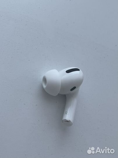 Правый наушник Airpods Pro (2019)