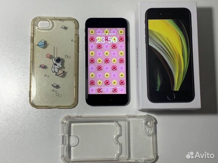 iPhone SE (2020), 64 ГБ