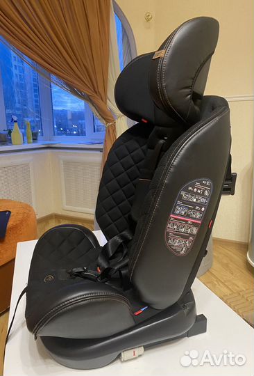 Детское автокресло от 0 до 36 кг поворотное