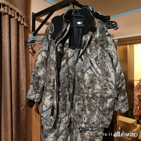 Зимний костюм для охоты и рыбалки