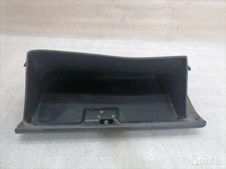 Бардачок Mazda 6 GG L813 2005