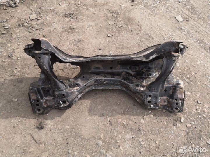 Балка подвески передняя Honda Cr-V RD1 B20B 1996