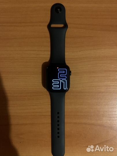 Apple Watch Series 5 44mm