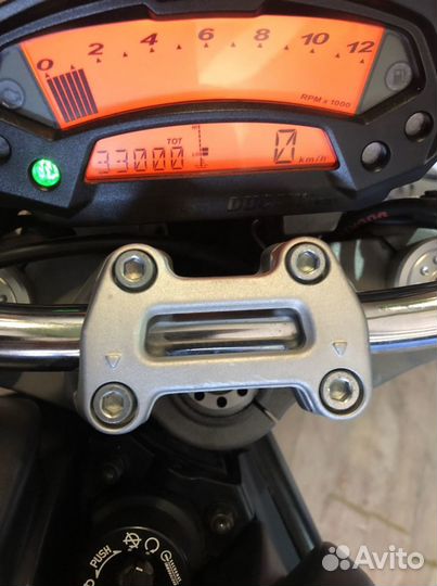 Ducati Monster 696