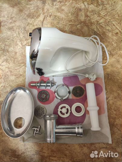 Электро мясорубка Sakura SA-6406