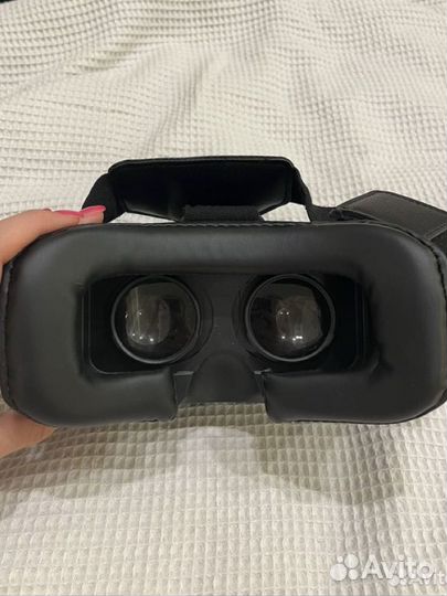 Очки виртуальной реальности для телефона