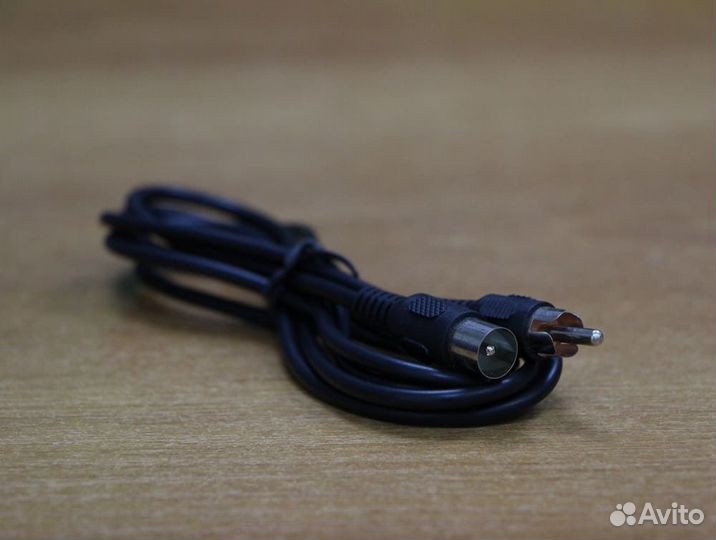 Кабель RF антенный для приставок 8-16bit к тв 1.5м