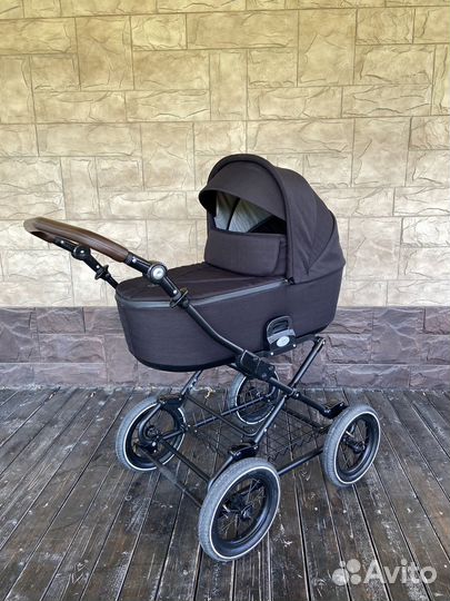 Коляска 2 в 1 Roan Bass Next Classic