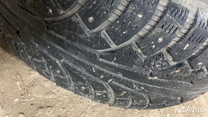 Nokian Tyres Hakkapeliitta 5 255/50 R19