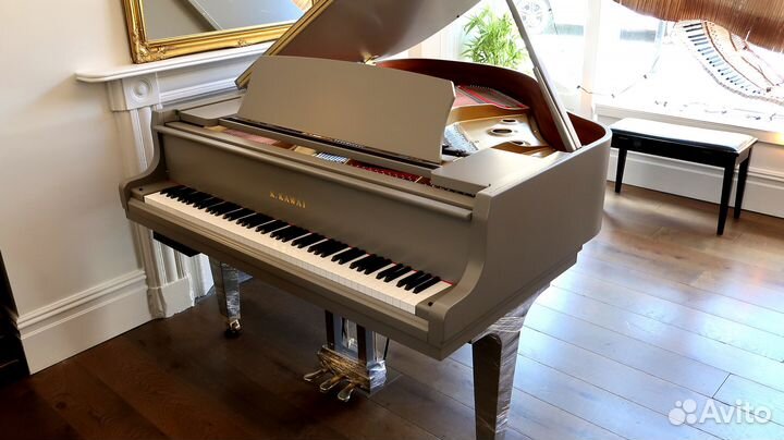Акустический рояль Kawai + аксессуары