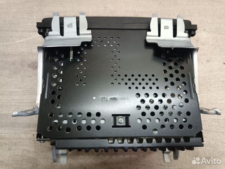 Магнитола Toyota Camry XV30 (2001—2006)