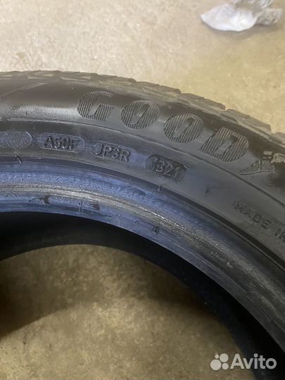 Goodyear UltraGrip Ice 2 205/55 R16 94T